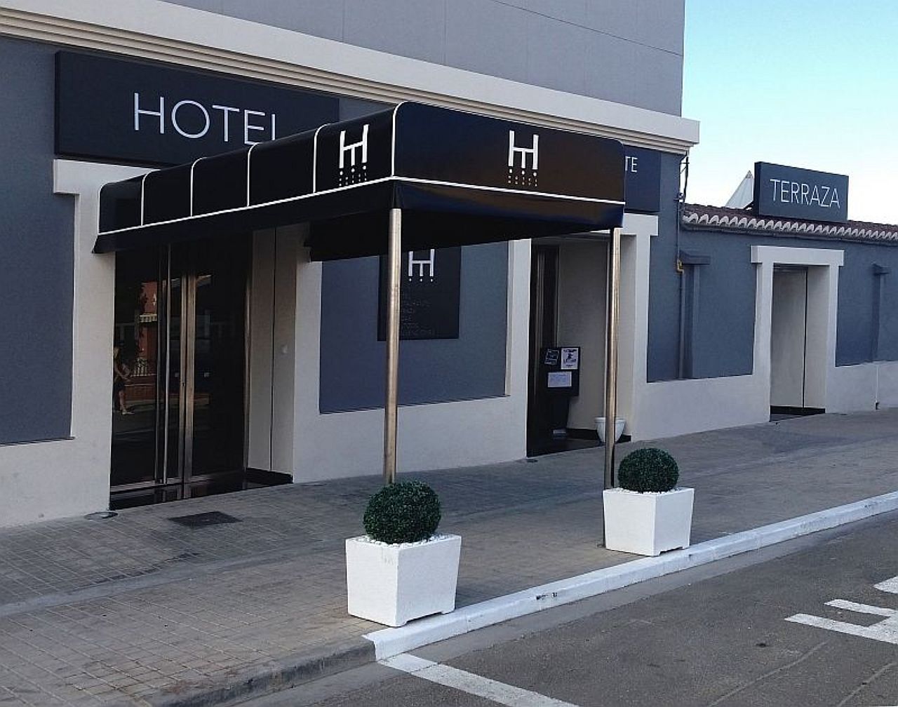 Ac Hotel Leon San Antonio By Marriott Εξωτερικό φωτογραφία